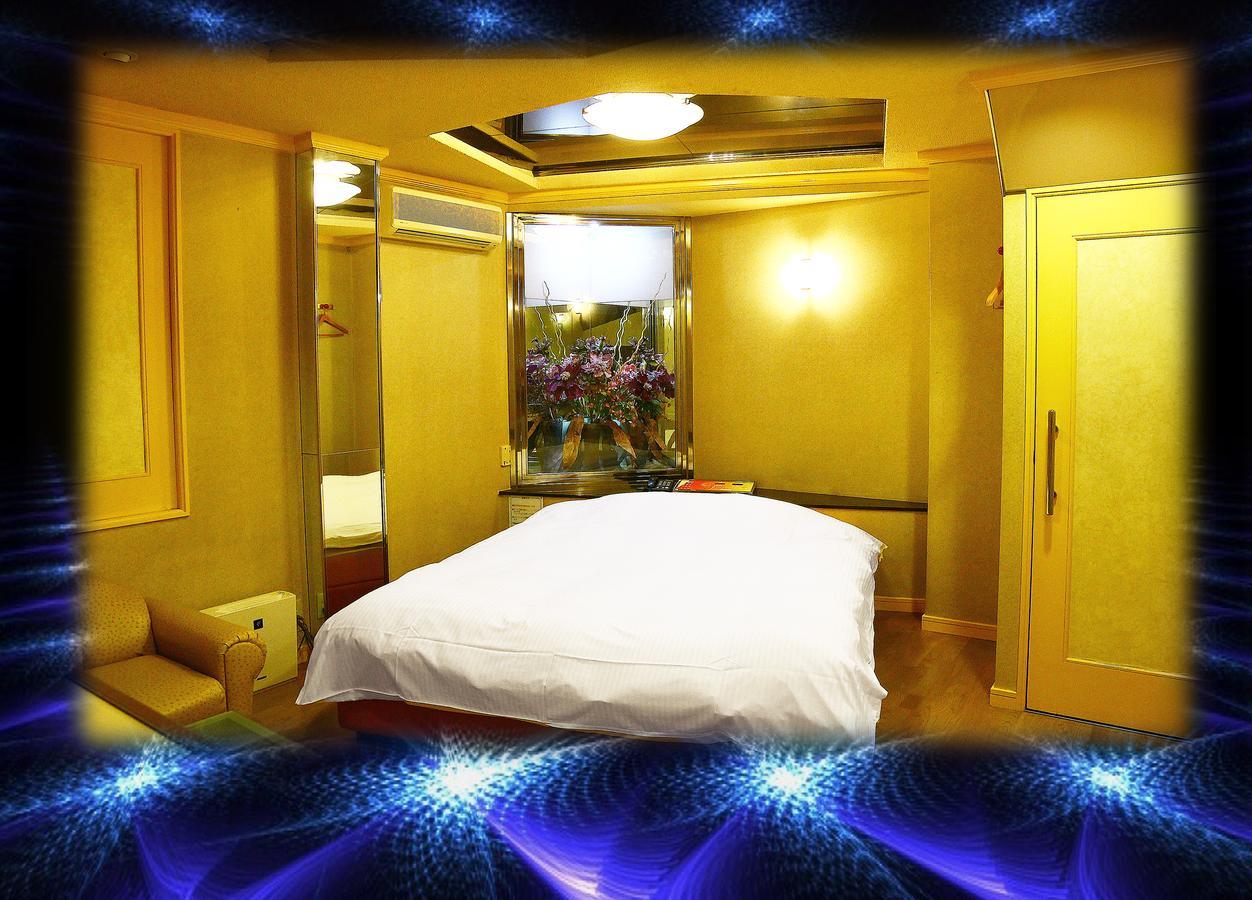 Kyoto Hotel Crown (Adults Only) Buitenkant foto